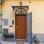 Navigli Darsena Celebrity House